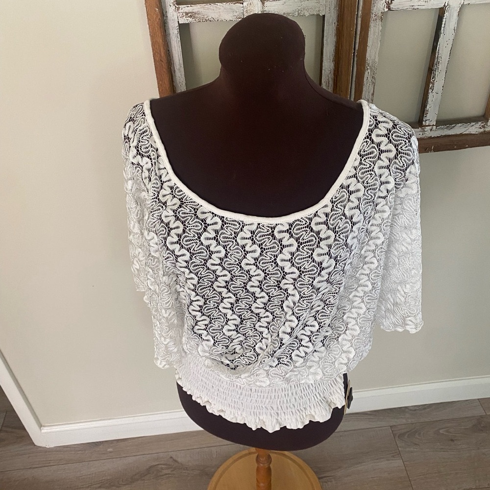 Elegant Creamy White Lace Women's Top